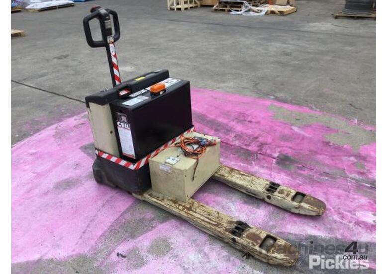 Used Crown Crown GPW10002 Construction Equipment in , Listed on