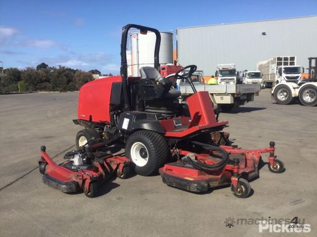 Used toro Groundsmaster 4000 D Tipping Trailers in , Listed on Machines4u
