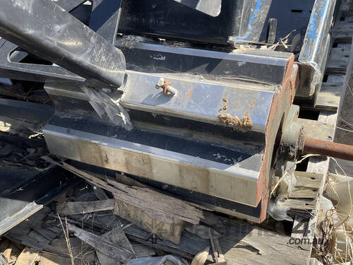 caption Magnetic Roller - Recycling