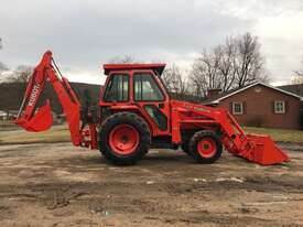 KUBOTA 4X4 L48 BACKHOE LOADER FULL CAB - picture0' - Click to enlarge