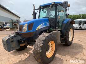 2014 New Holland T6070 - picture0' - Click to enlarge