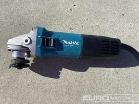 Unused Makita MT 9510G AC Angle Grinder  - picture0' - Click to enlarge