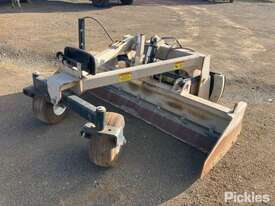 Level Best Laser Grading Box Grader Blade *Item Untested* Condition-Used ,Serial No: 1719 - picture1' - Click to enlarge