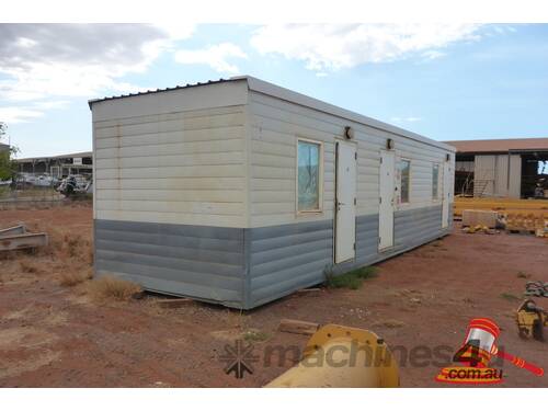 TRANSPORTABLE ACCOMODATION BUILDING, 3X ENSUITE BEDROOMS