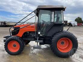 Kubota M108S - picture2' - Click to enlarge