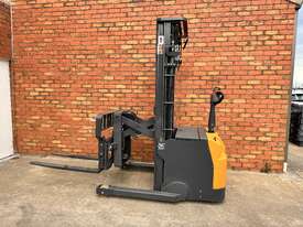 Fully Electric Walkie Reach Scissor Forklift - Hire - picture0' - Click to enlarge