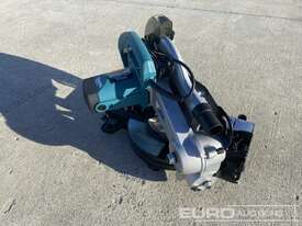 Unused Makita M2300B Compound Mitre Saw - picture1' - Click to enlarge