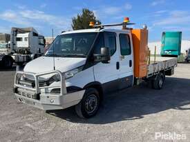 2017 Iveco Daily 70C21 Crew Cab Table Top - picture1' - Click to enlarge