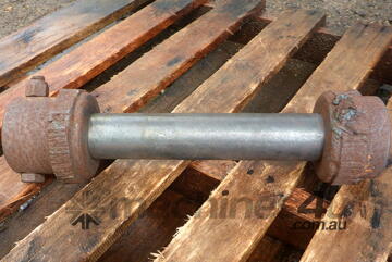 Excavator 70mm Pin with Bosses