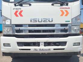 Isuzu FSR850 - picture0' - Click to enlarge