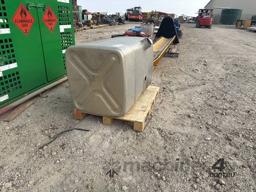 1 x Diesel Fuel Tank