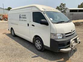 Toyota Hiace 200 - picture0' - Click to enlarge