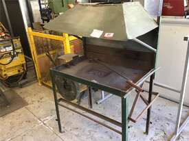 Forge Work Bench - picture0' - Click to enlarge