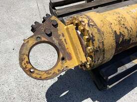 785C CYLINDER HOIST (18907 HRS) - picture2' - Click to enlarge