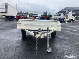 Unknown Single Axle Box Trailer - picture0' - Click to enlarge