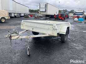 Unknown Single Axle Box Trailer - picture1' - Click to enlarge