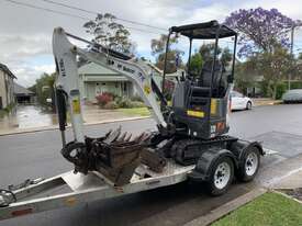 BOBCAT E20 Mini Excavator 2017 VERY LOW HOURS - picture0' - Click to enlarge