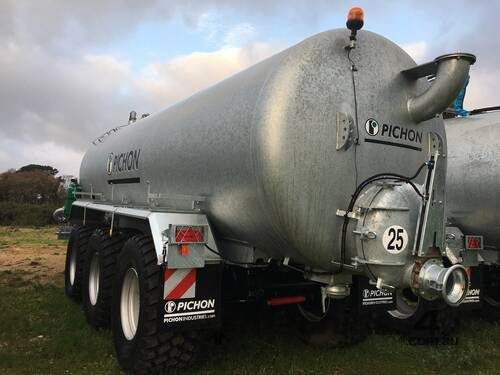 Muckrunner Pichon Slurry Tanker 28,500L - Fully Galvanised Inside & Outside