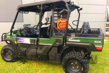 Kawasaki Mule Trans4x4 2 to 4 seater UTV