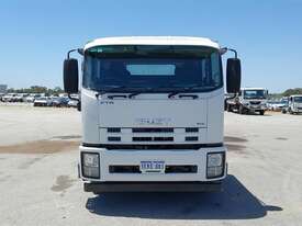 Isuzu FTR 900 - picture0' - Click to enlarge