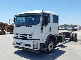 Isuzu FTR 900 - picture1' - Click to enlarge