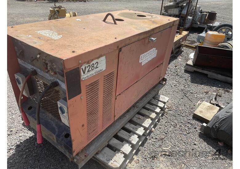 Lincoln V282 welder generator
