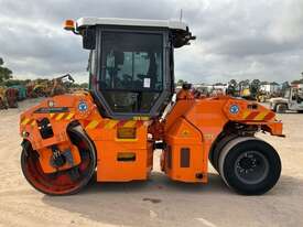 2016 Dynapac CC2200C Roller (Combination) - picture2' - Click to enlarge