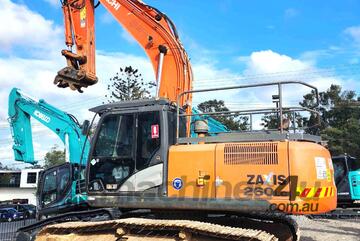 Hitachi   ZX260LC-5B EXCAVATOR