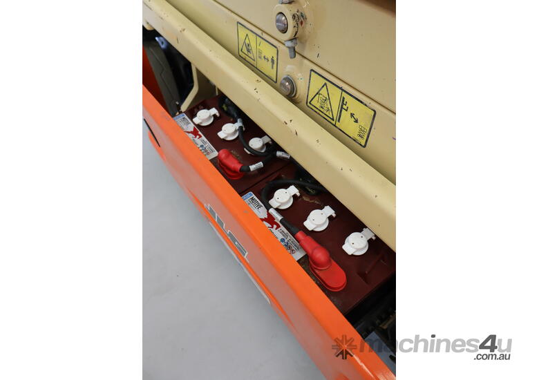 caption 2020 JLG 1930ES 19ft Electric Scissor Lift - Commission until 10/2030