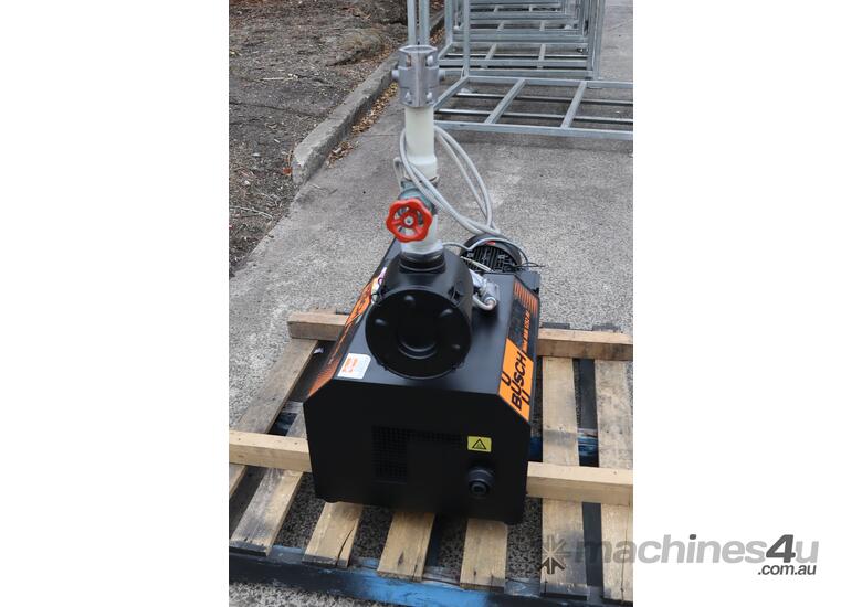 caption Dry Claw Vacuum Pump - BUSCH MINK MM 1252 AV