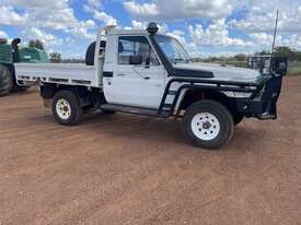 2012 Toyota Landcruiser Workmate Diesel - picture2' - Click to enlarge