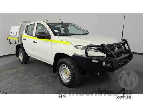 Mitsubishi Triton MR