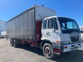 2005 Nissan UD PKA265 Curtainsider - picture0' - Click to enlarge