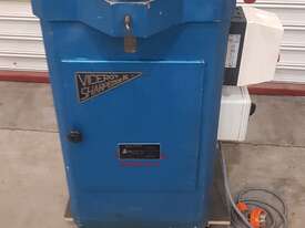 *Pre-Loved* 3PH 10AMP Chisel Bit Sharpener Viceroy Sharpedge Machine By Esso - picture0' - Click to enlarge