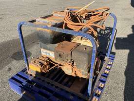 Denyo TLW-380SSWK Generator Welder - picture2' - Click to enlarge