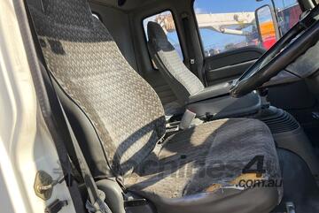 2004 Isuzu FRR550 Refrigerated Pantech