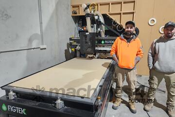 LNC 1325 ATC CNC Router with Servo Motor & Driver