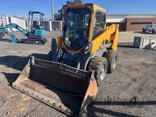 Bobcat S630 Wheeled skidsteer