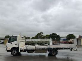 2018 Hino 300 921 Table Top - picture2' - Click to enlarge