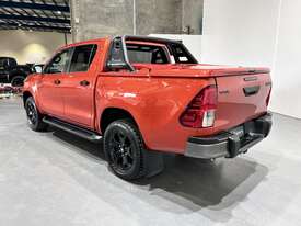 2018 Toyota Hilux Rogue Diesel - picture1' - Click to enlarge