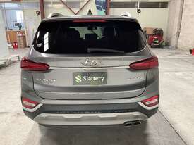 2020 Hyundai Santa Fe Highlander Diesel - picture1' - Click to enlarge