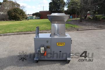 Plastic Granulator Crusher - 7.5 kW - Morita Seiki Kogyo Type JC-10D