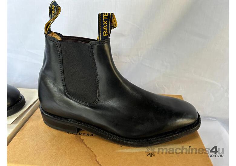 caption QTY X 2 NEW BAXTER BOOTS