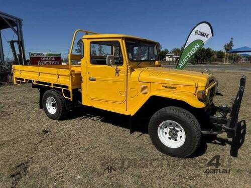 1981 HJ47 Toyota Utility 4x4 (Ex QRF Fleet No.242)