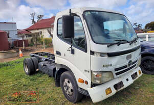 (8296) 2011 Hino 300c 616 Cab/chassis (Kyabram Vic) (Kyvalley, VIC)