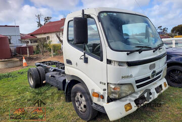 (8296) 2011 Hino 300c 616 Cab/chassis (Kyabram Vic) (Kyvalley, VIC)