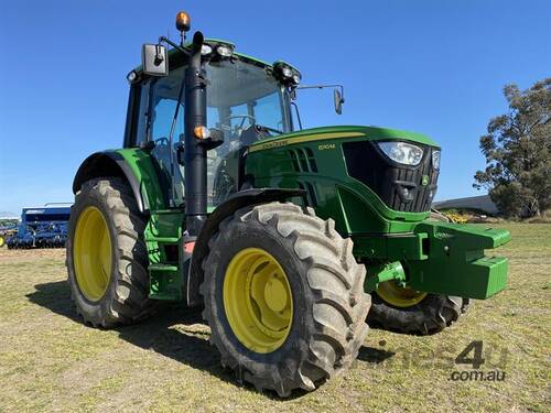 John Deere 6110M MFWD