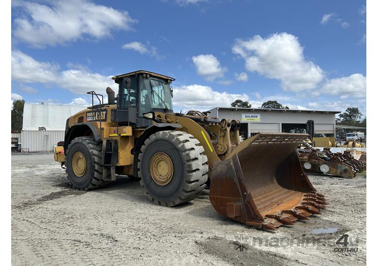 caption 2017 Caterpillar 980M Wheel Loader
