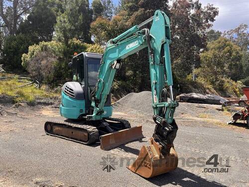 Kobelco SK35SR