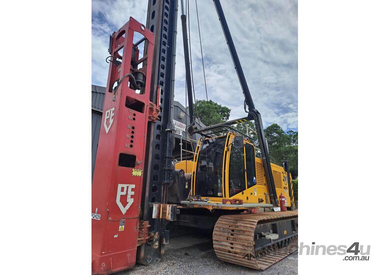 WOLTMAN 50PR PILING RIG with PVE 5/7NL Impact Hammer 